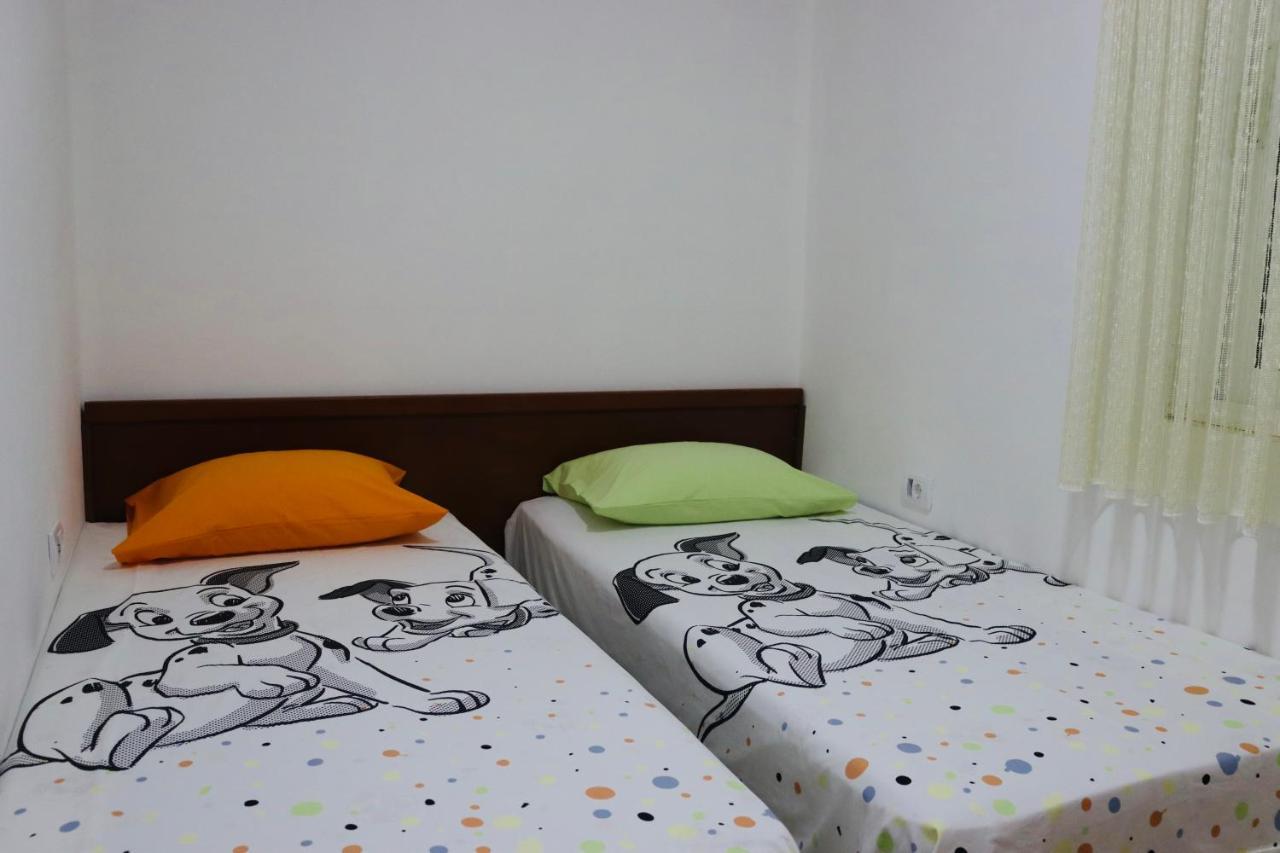 Idealhouse Apartments Ulcinj Esterno foto