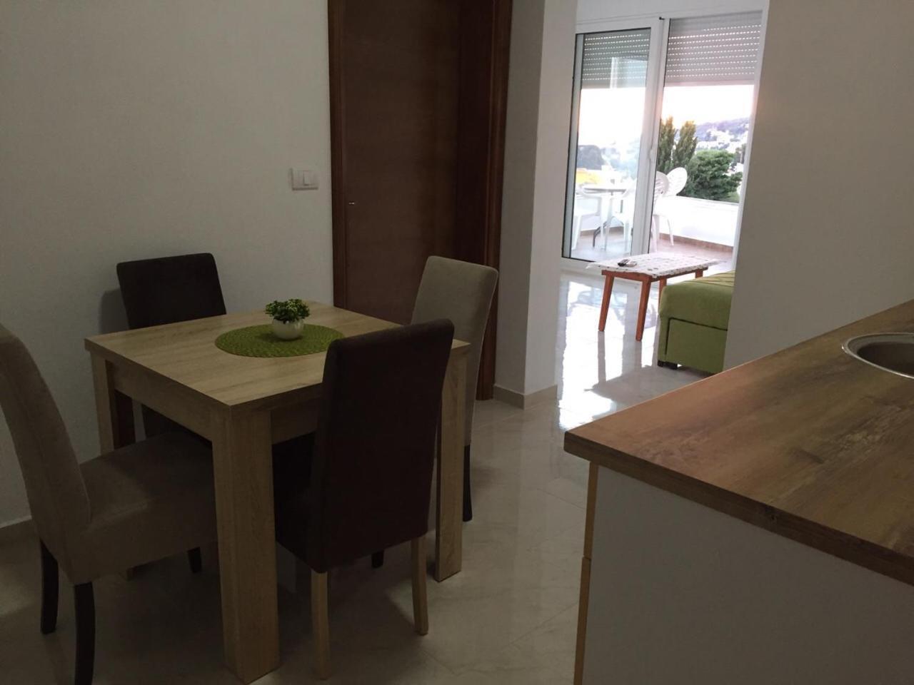 Idealhouse Apartments Ulcinj Esterno foto