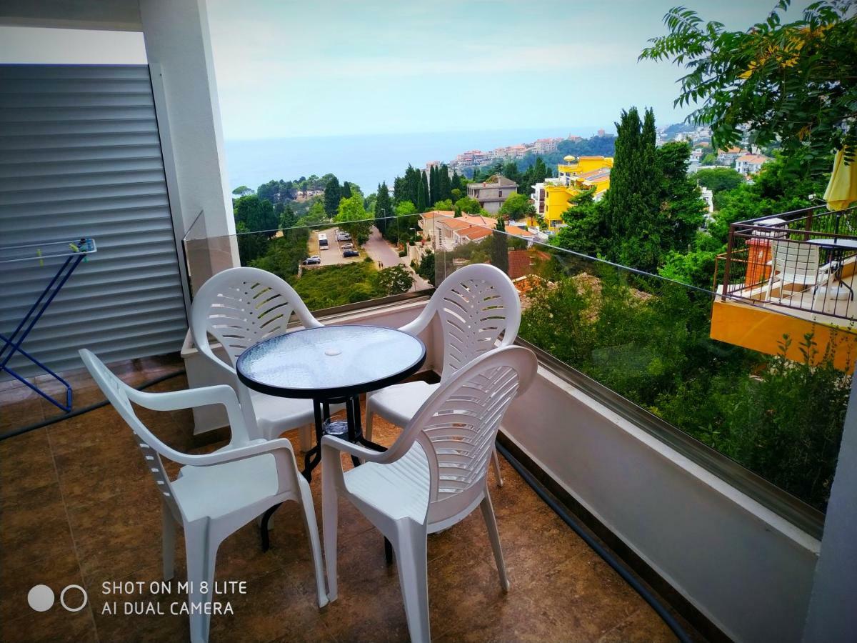 Idealhouse Apartments Ulcinj Esterno foto